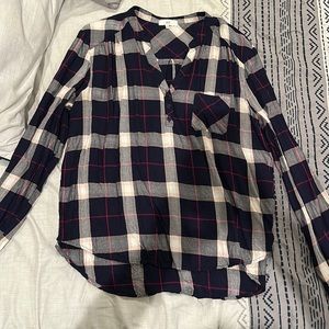 Very cute plaid Henley top. NSR. Size xl.